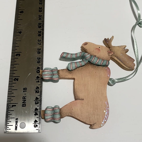 Alaska Moose wood ornament Mary Harper - Picture 10 of 16